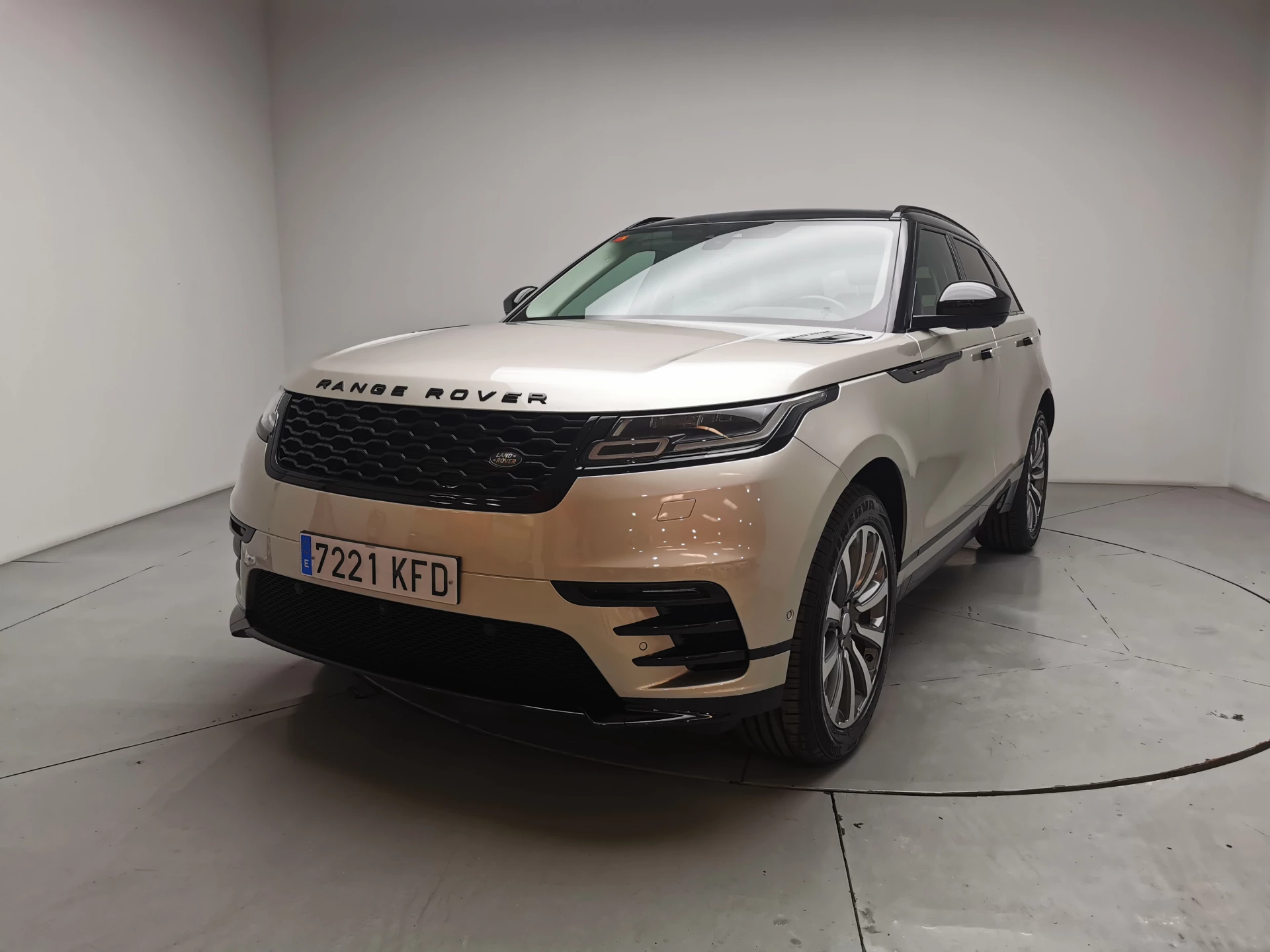 vehicle-main-image