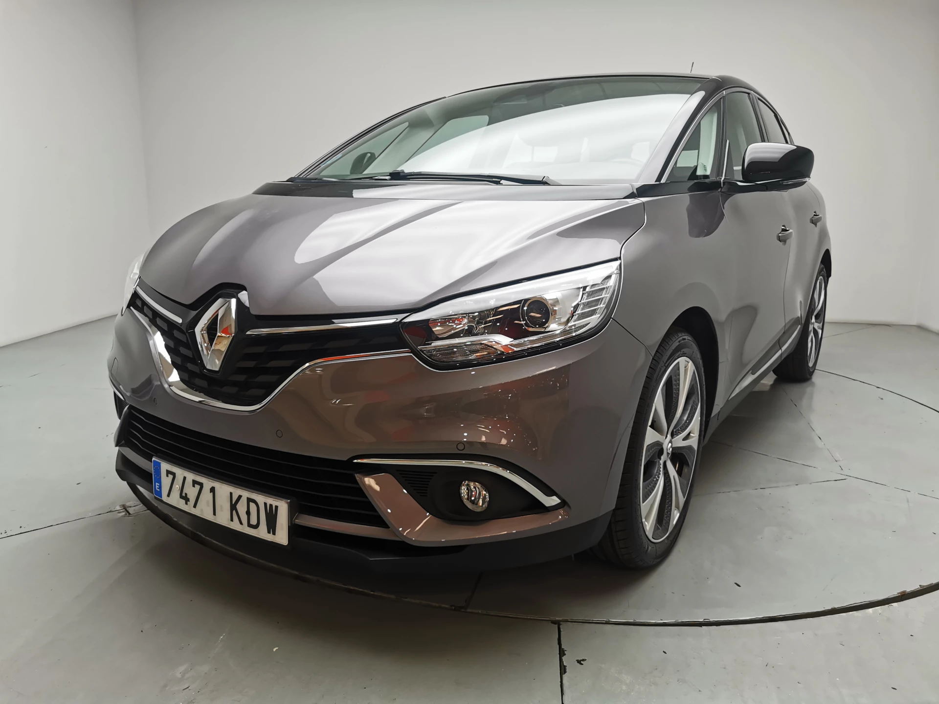 vehicle-main-image