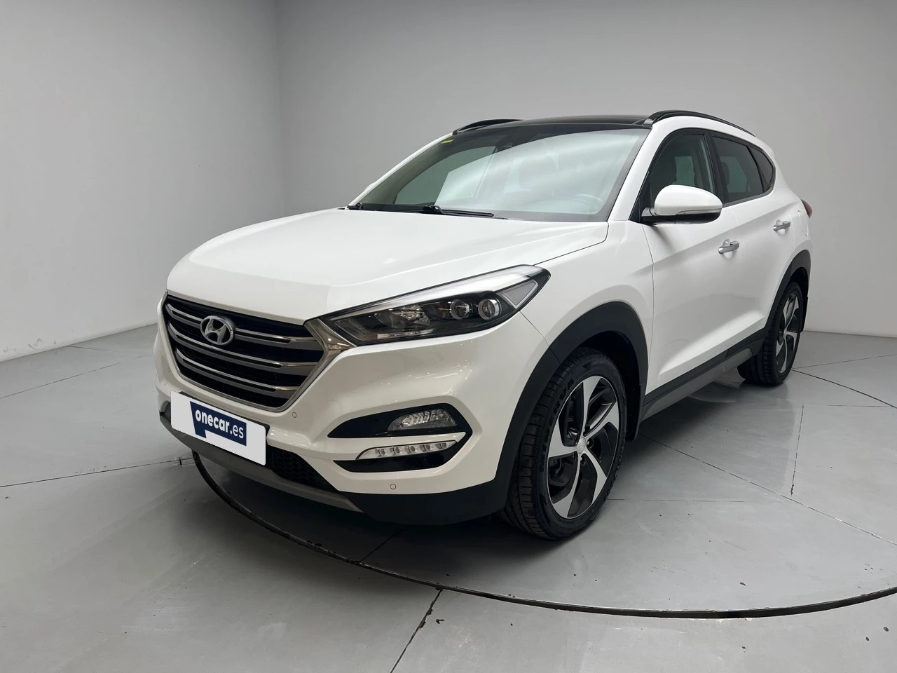 vehicle-main-image