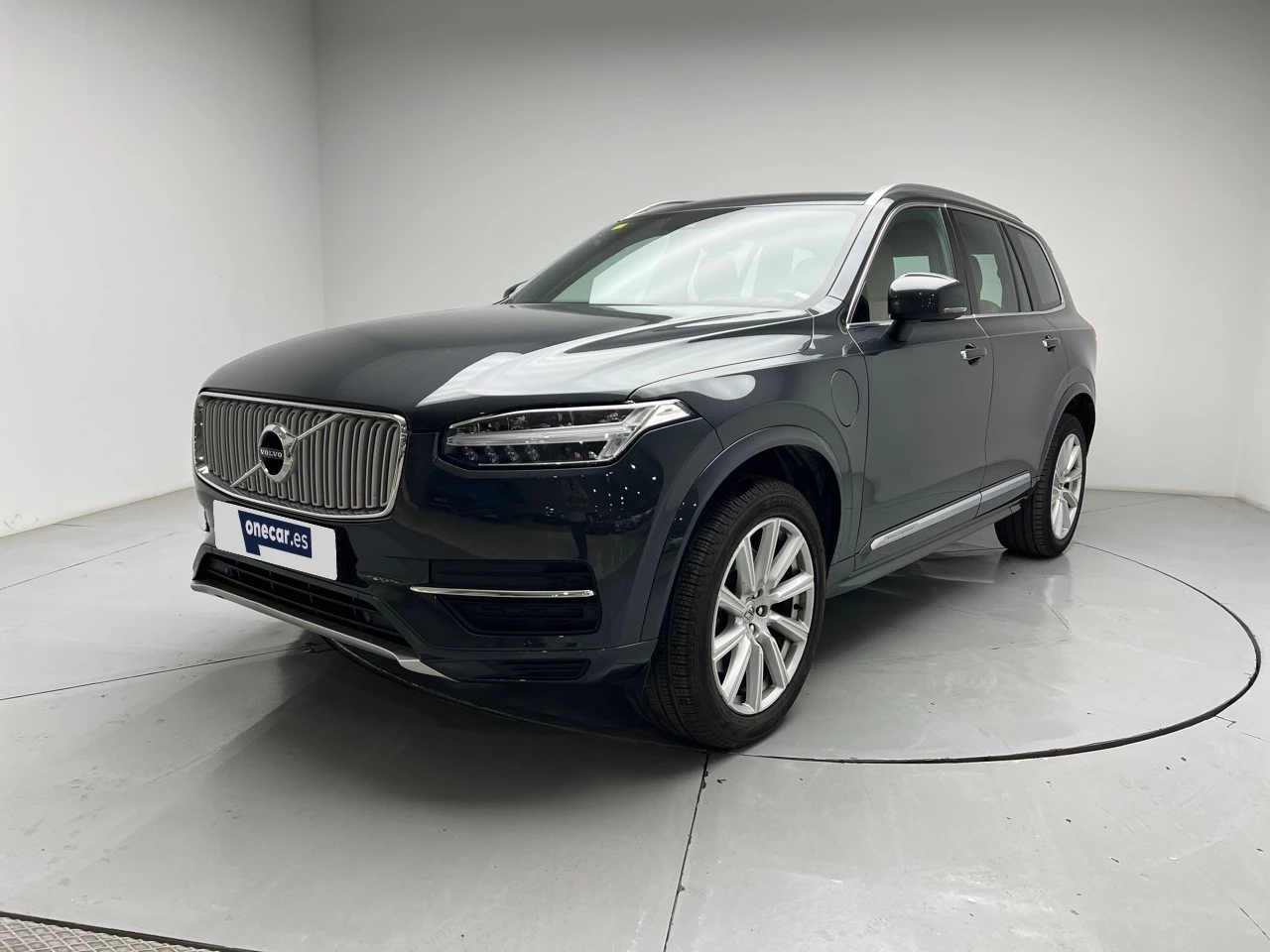 vehicle-main-image