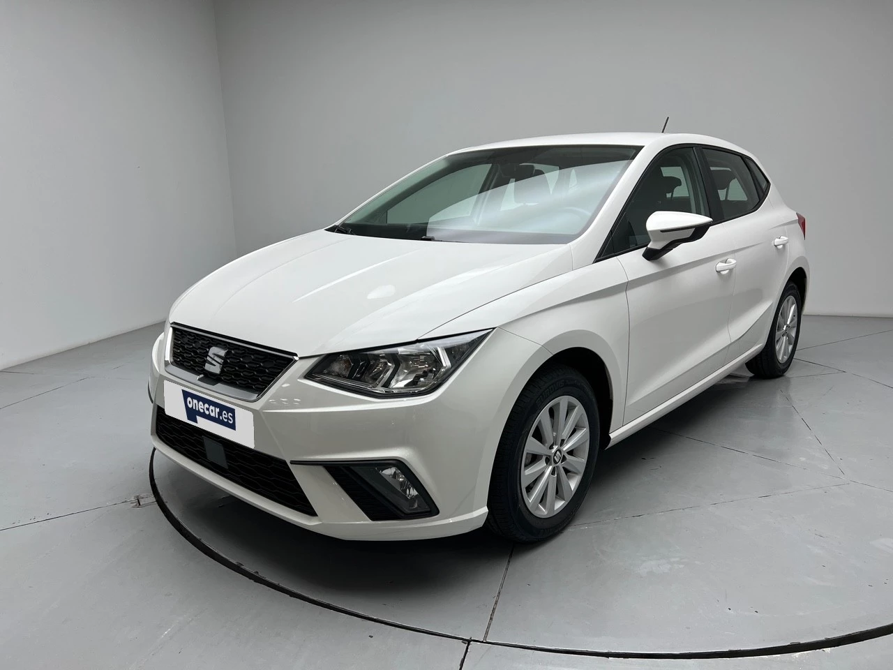 vehicle-main-image