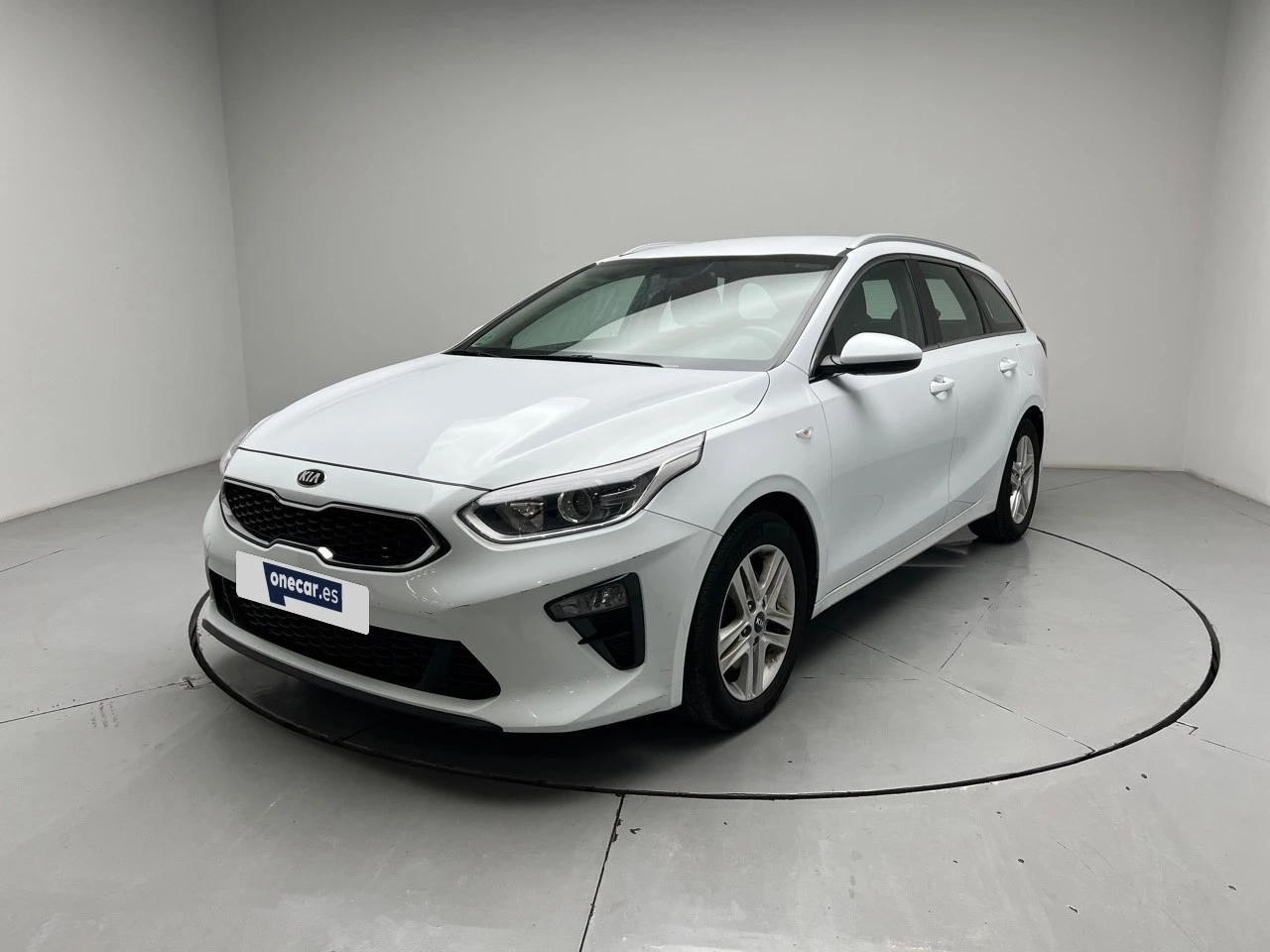 vehicle-main-image