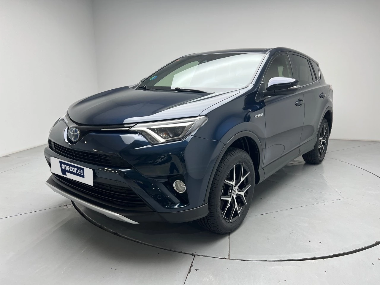 vehicle-main-image