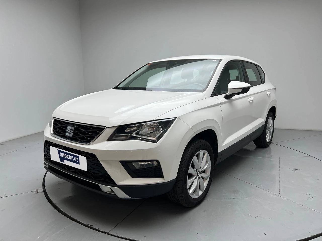 vehicle-main-image