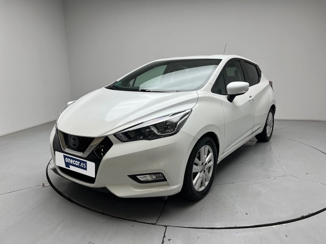 vehicle-main-image