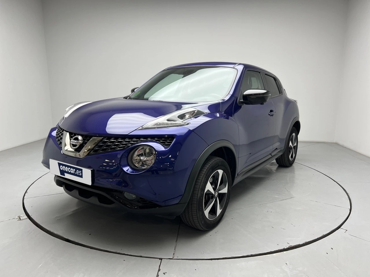 vehicle-main-image