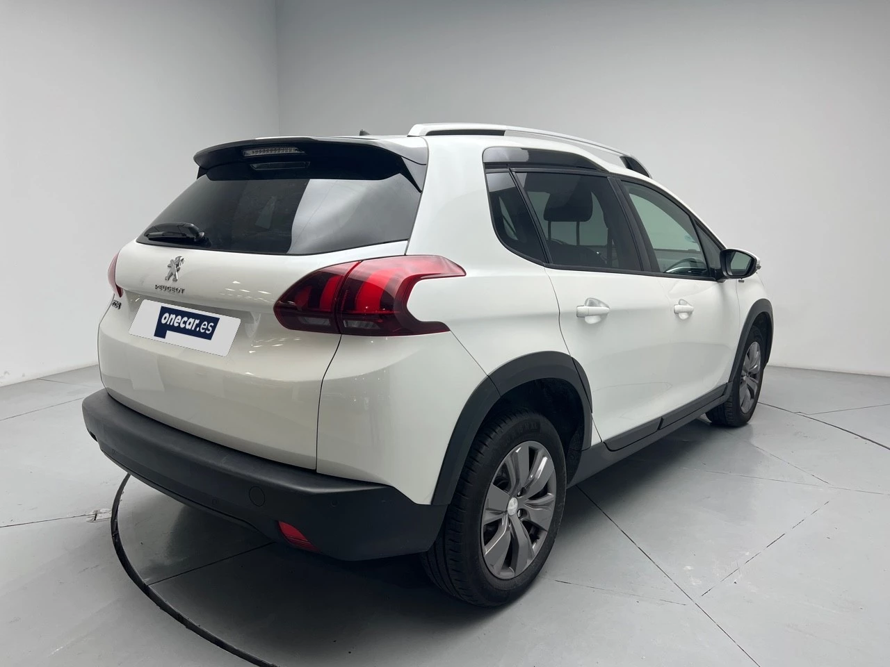 vehicle-main-image