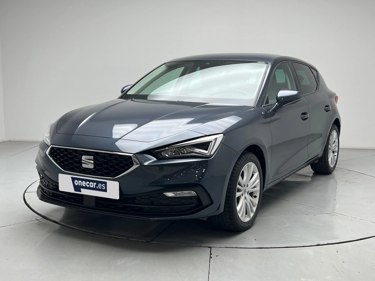 vehicle-main-image