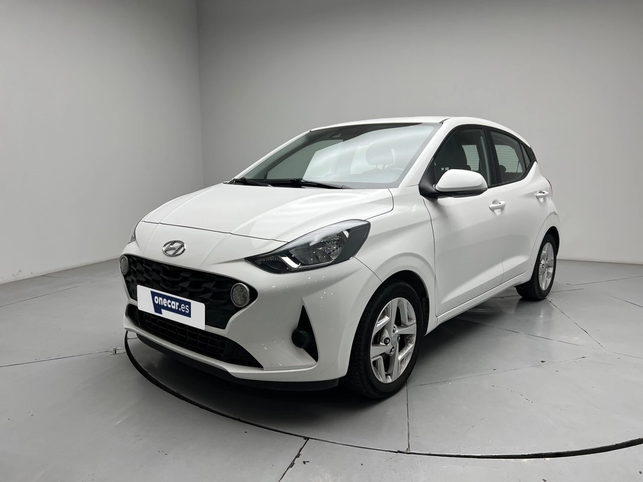 vehicle-main-image