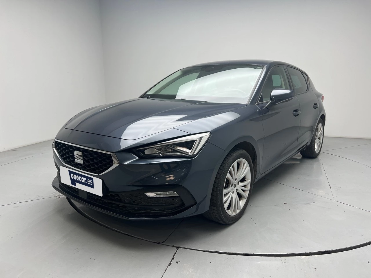 vehicle-main-image