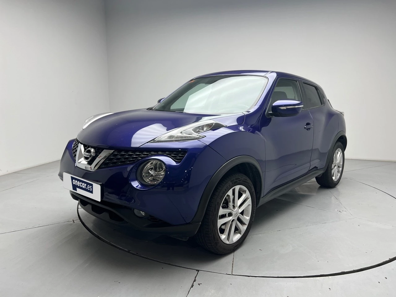 vehicle-main-image