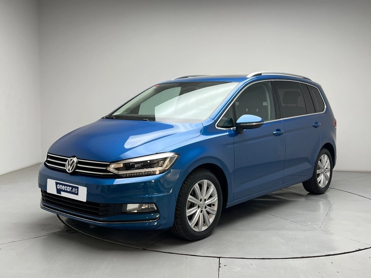 vehicle-main-image