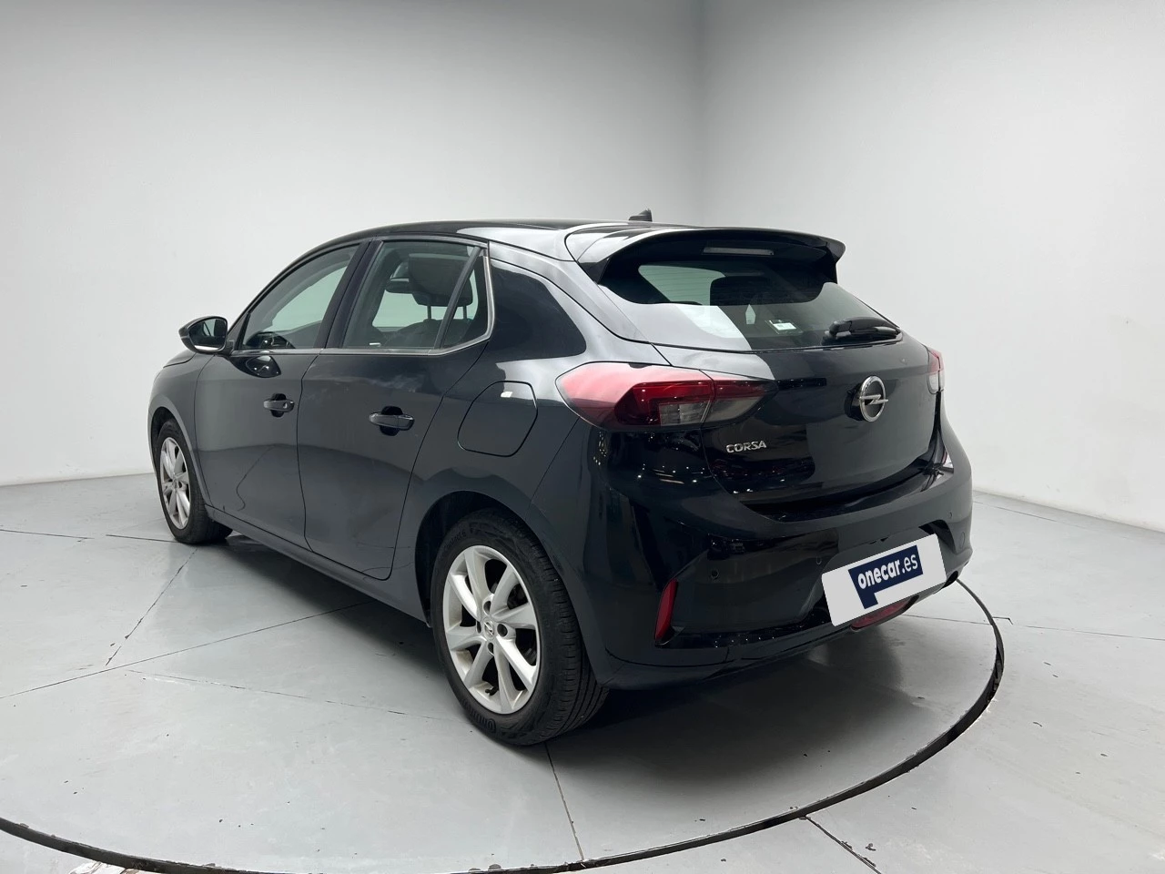vehicle-main-image