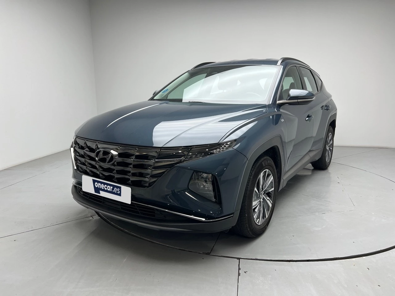 vehicle-main-image