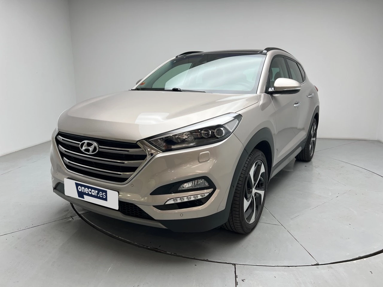 vehicle-main-image