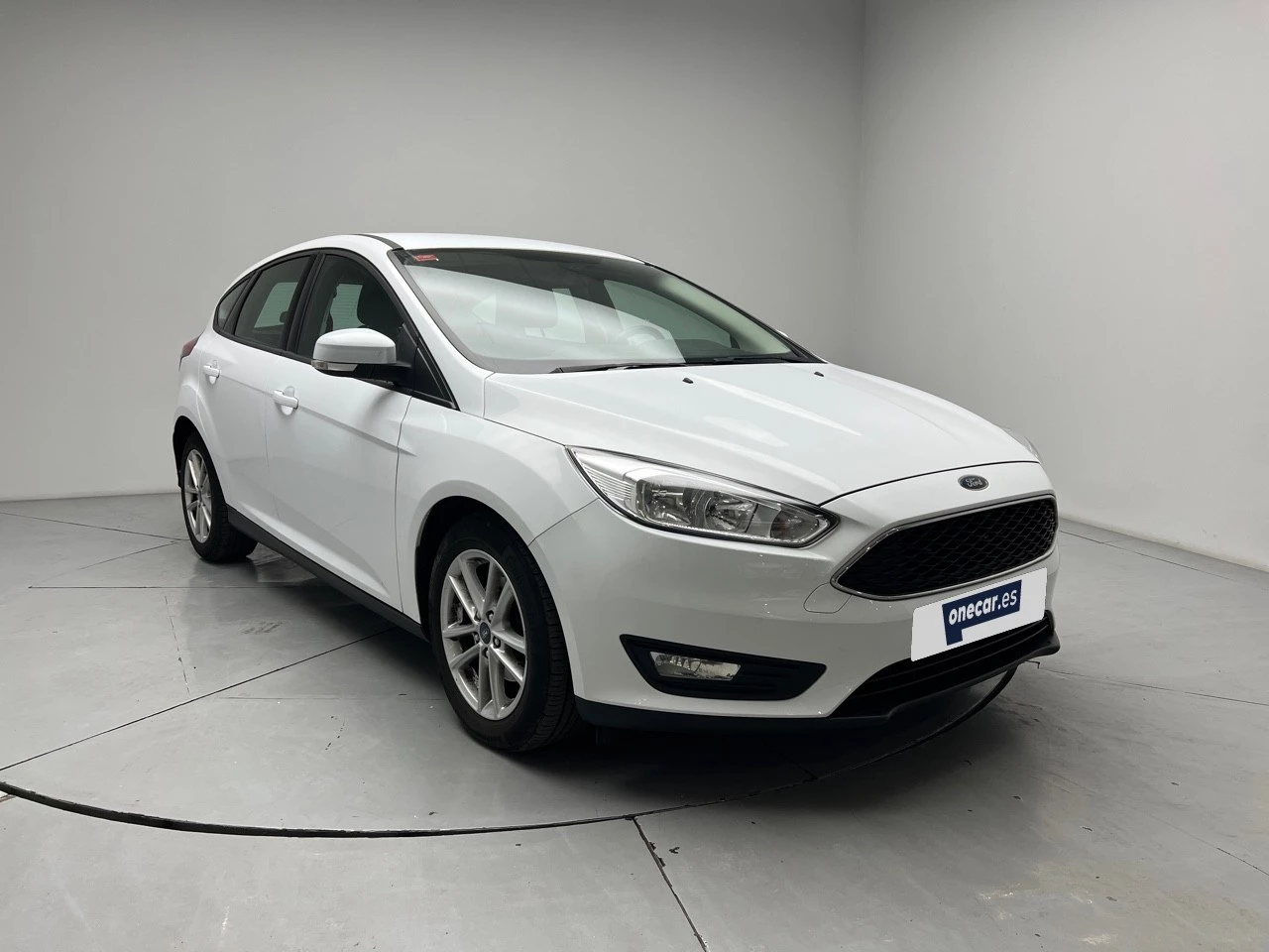 vehicle-main-image