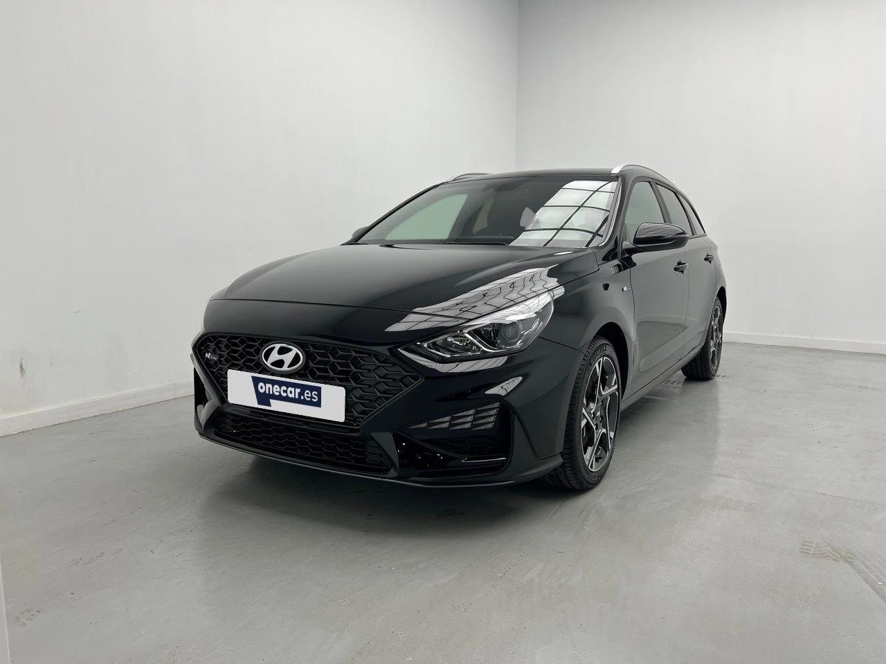 vehicle-main-image