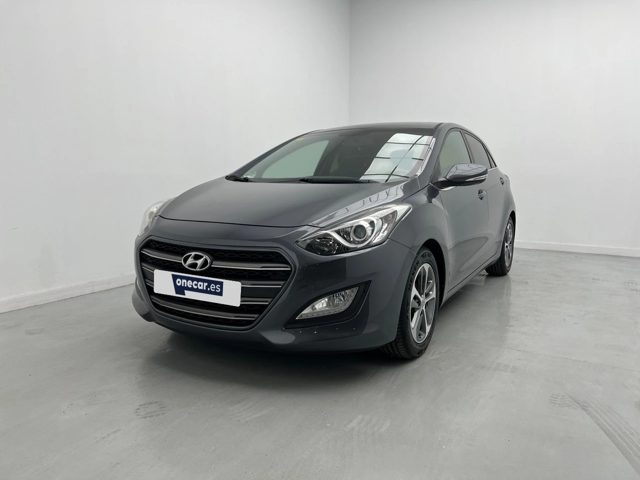 vehicle-main-image