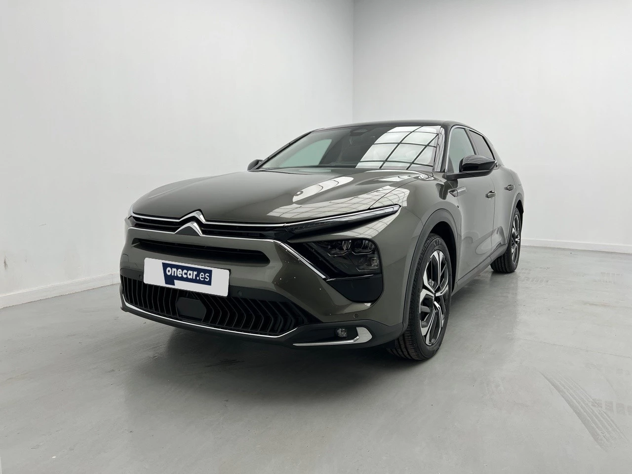 vehicle-main-image