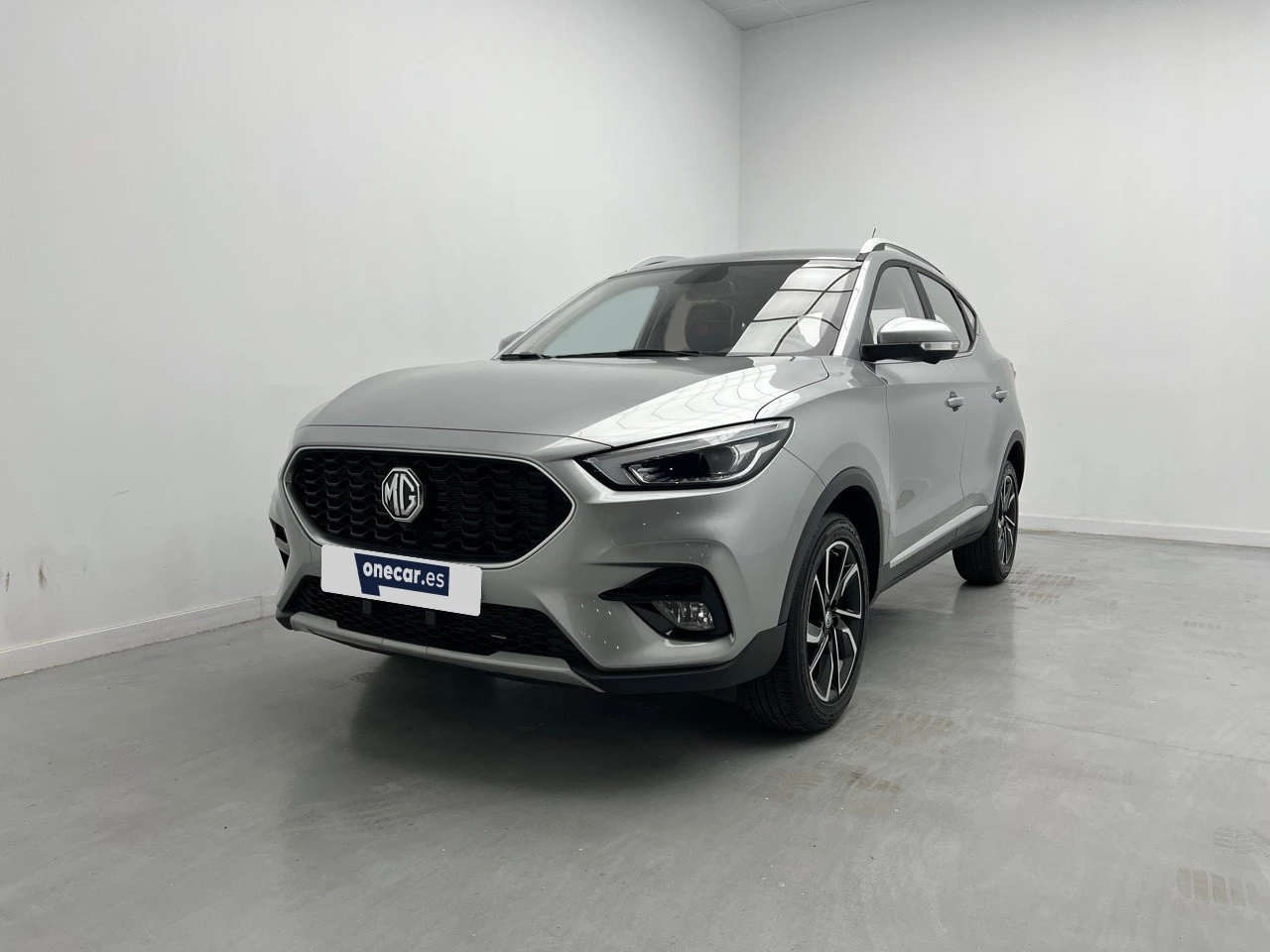 vehicle-main-image