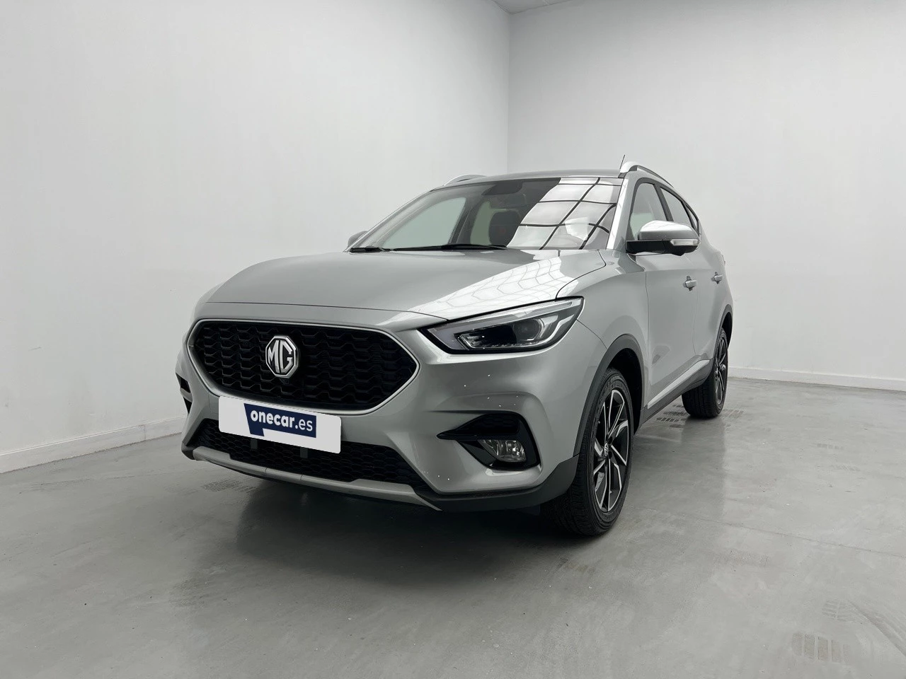vehicle-main-image