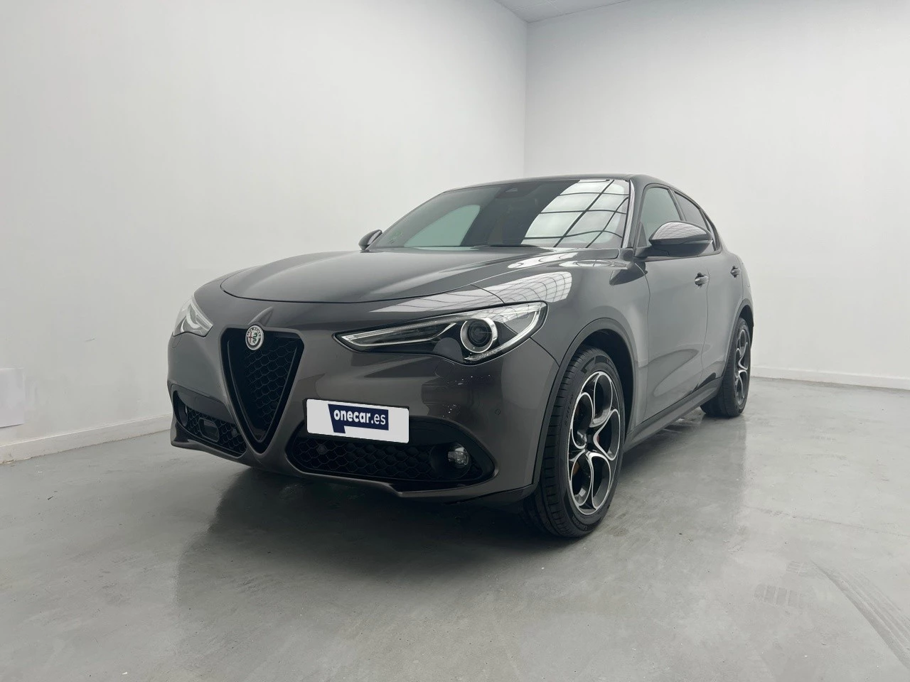 vehicle-main-image