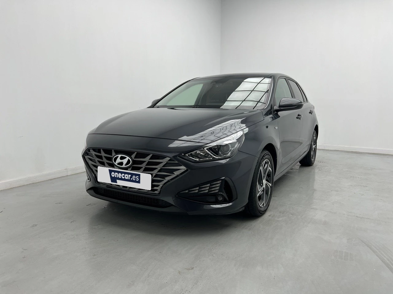 vehicle-main-image