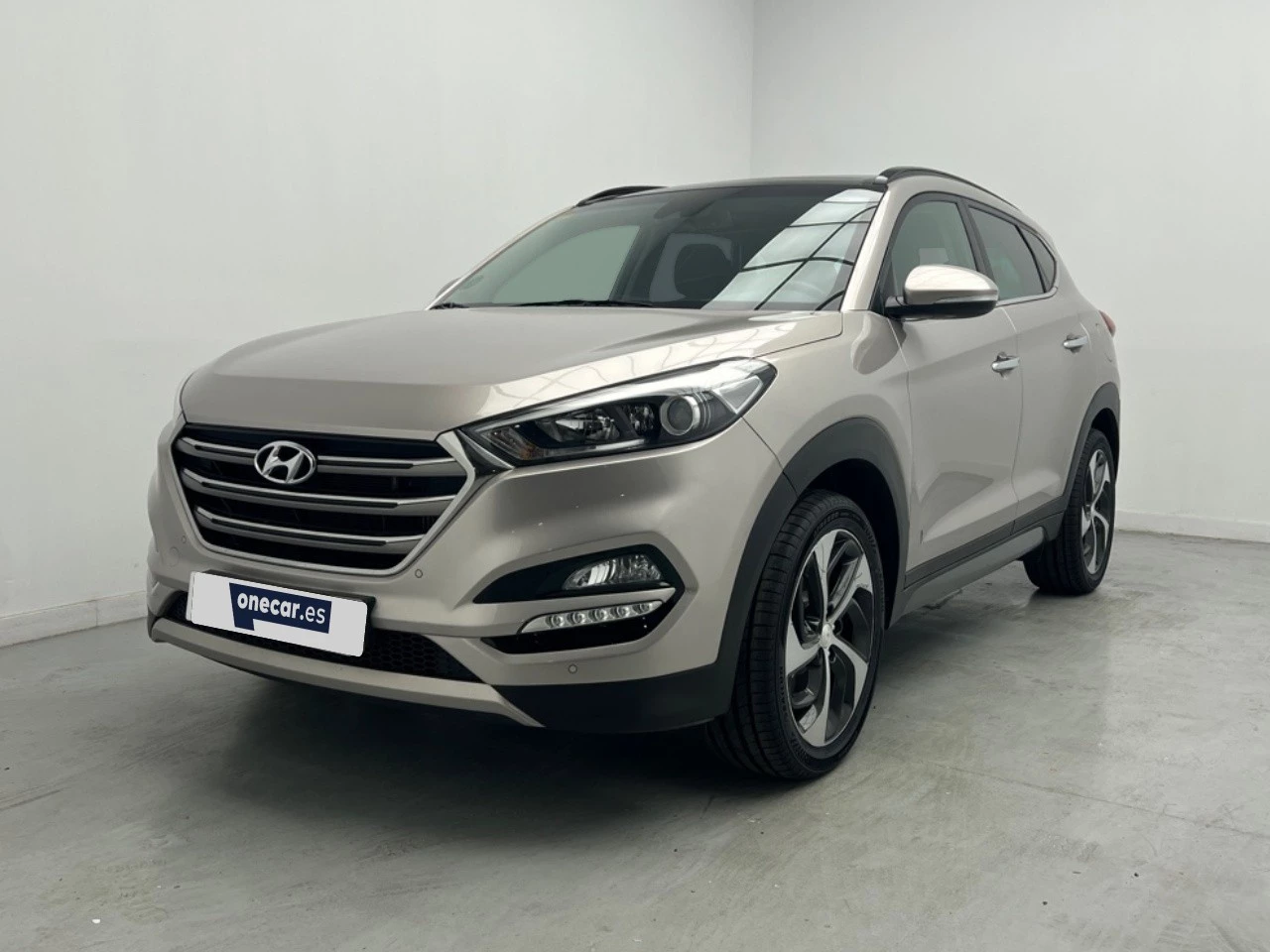 HYUNDAI 2.0 CRDI TECNO 4WD 136 5P