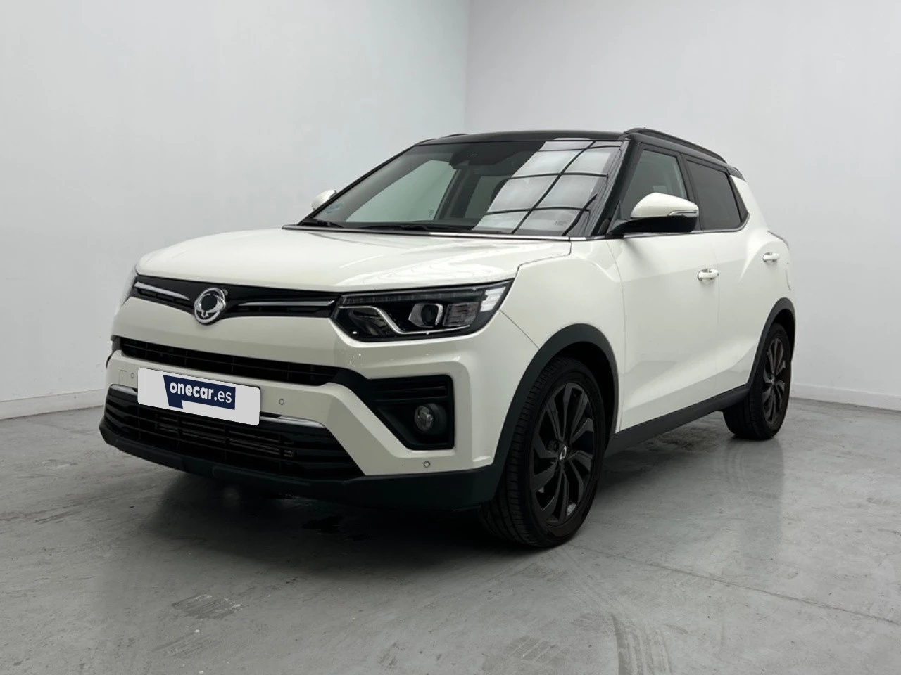 KGM SSANGYONG TIVOLI 1.5 T-GDI LIMITED 4X2 AUTO 163CV 5P