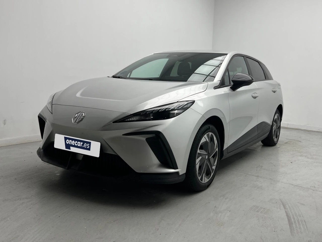 vehicle-main-image