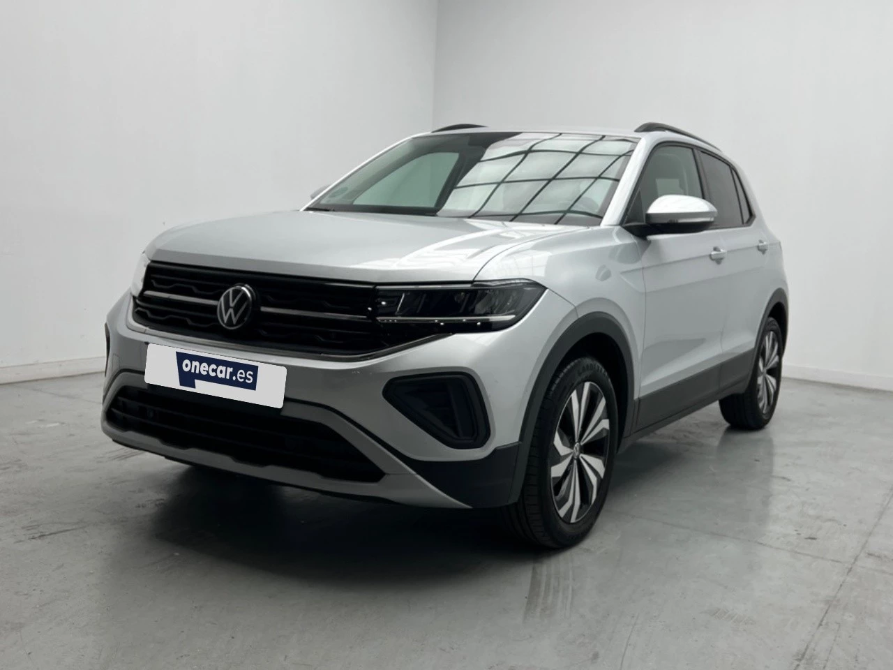 vehicle-main-image