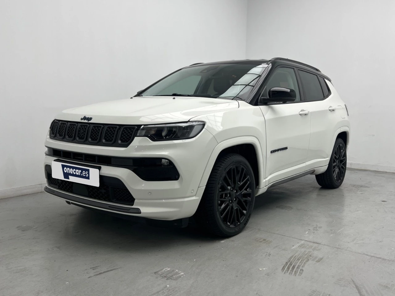 vehicle-main-image