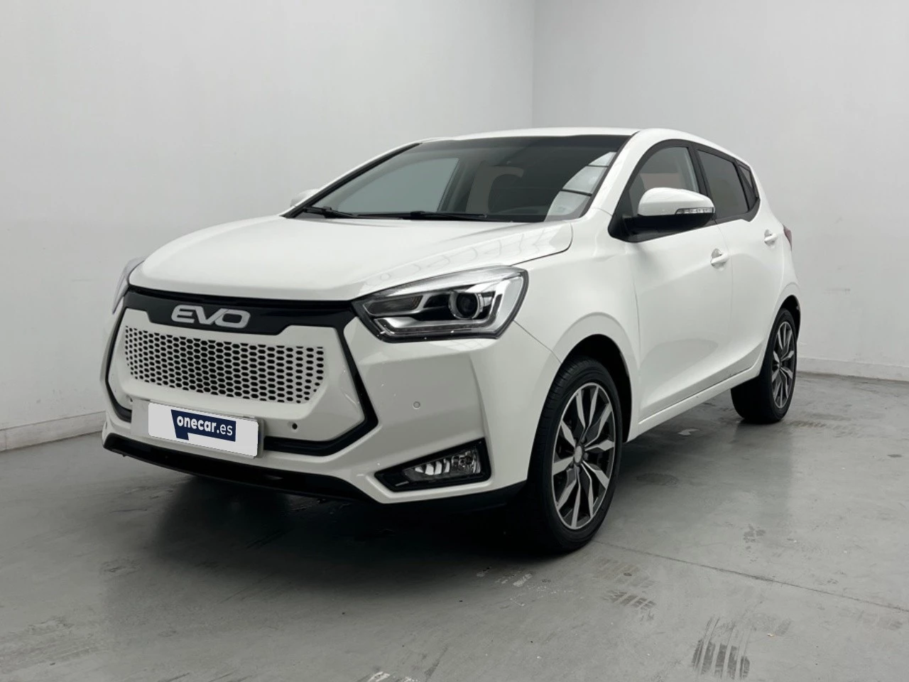 vehicle-main-image