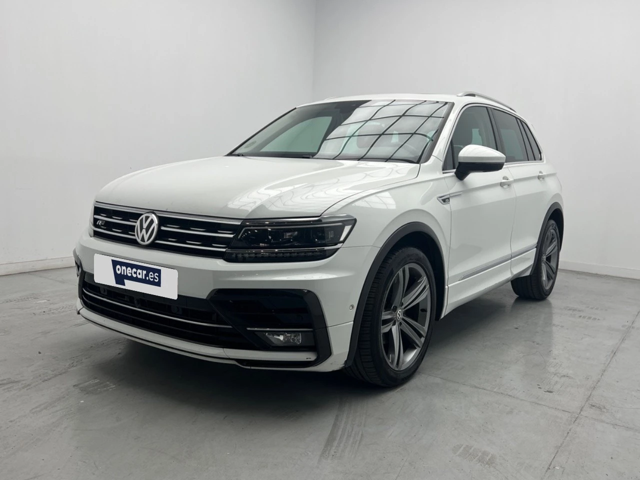 vehicle-main-image