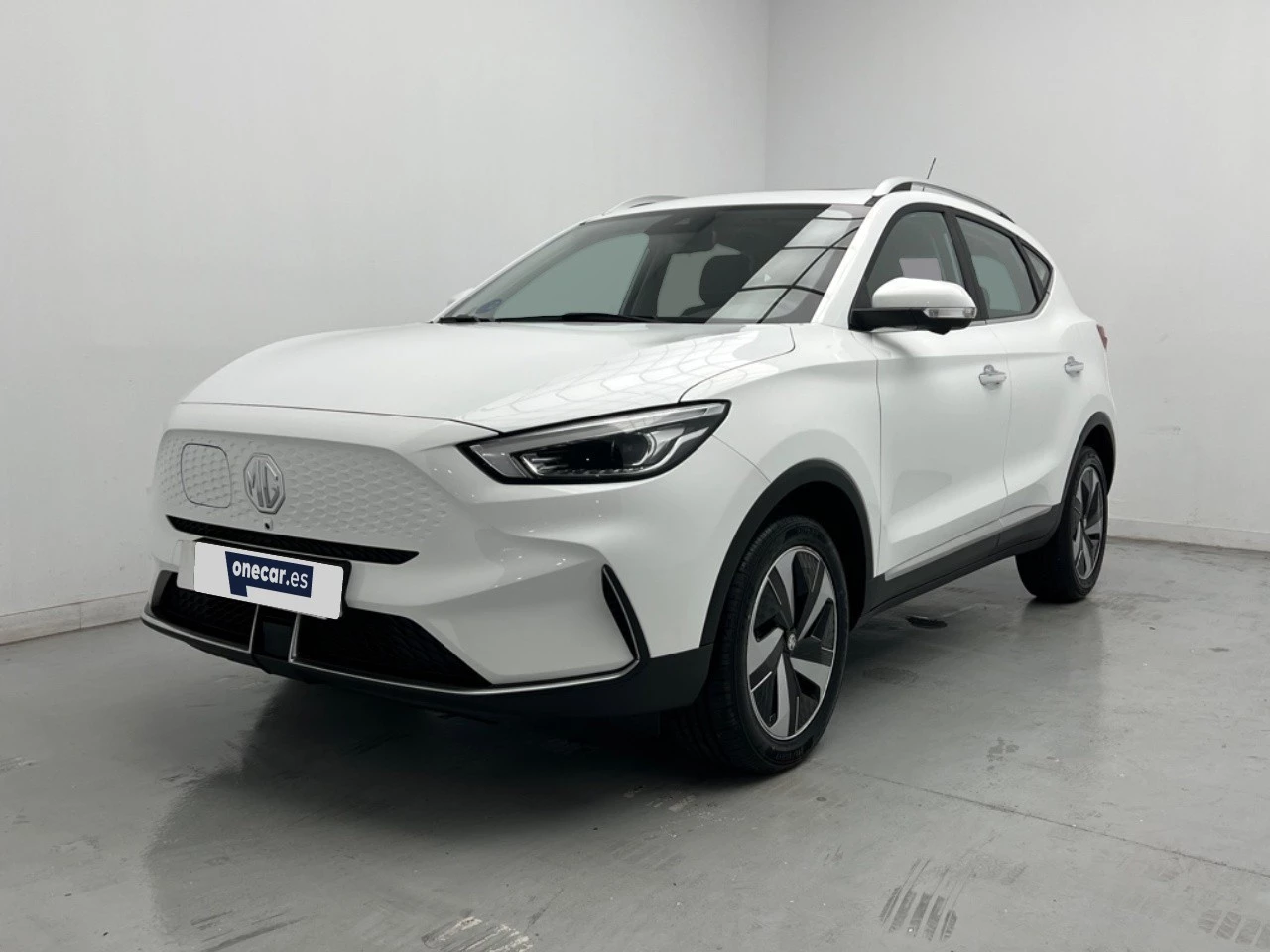 vehicle-main-image