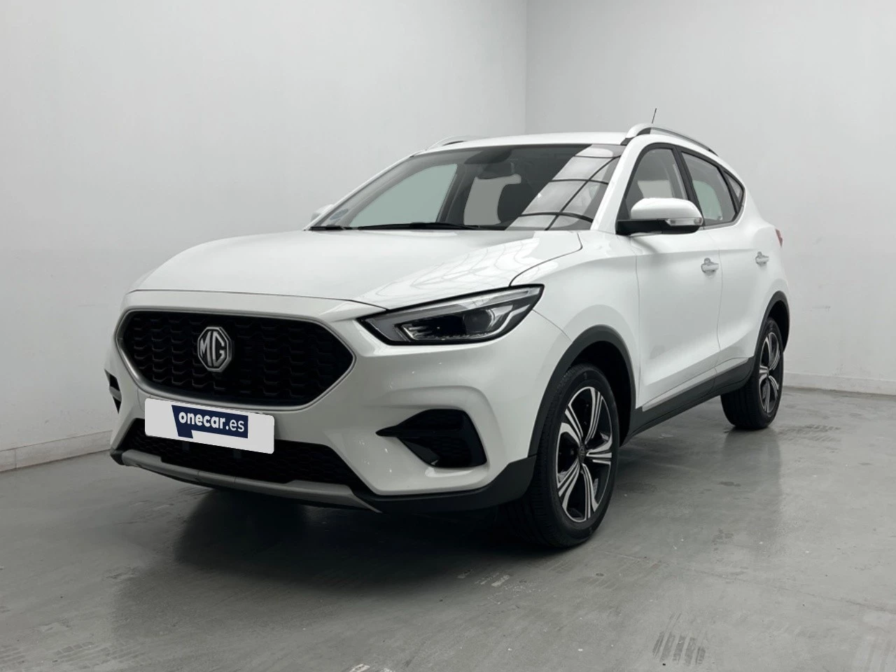 vehicle-main-image