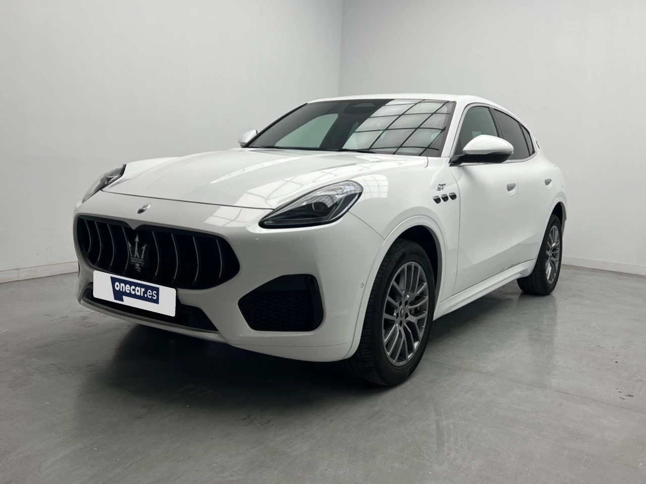 vehicle-main-image