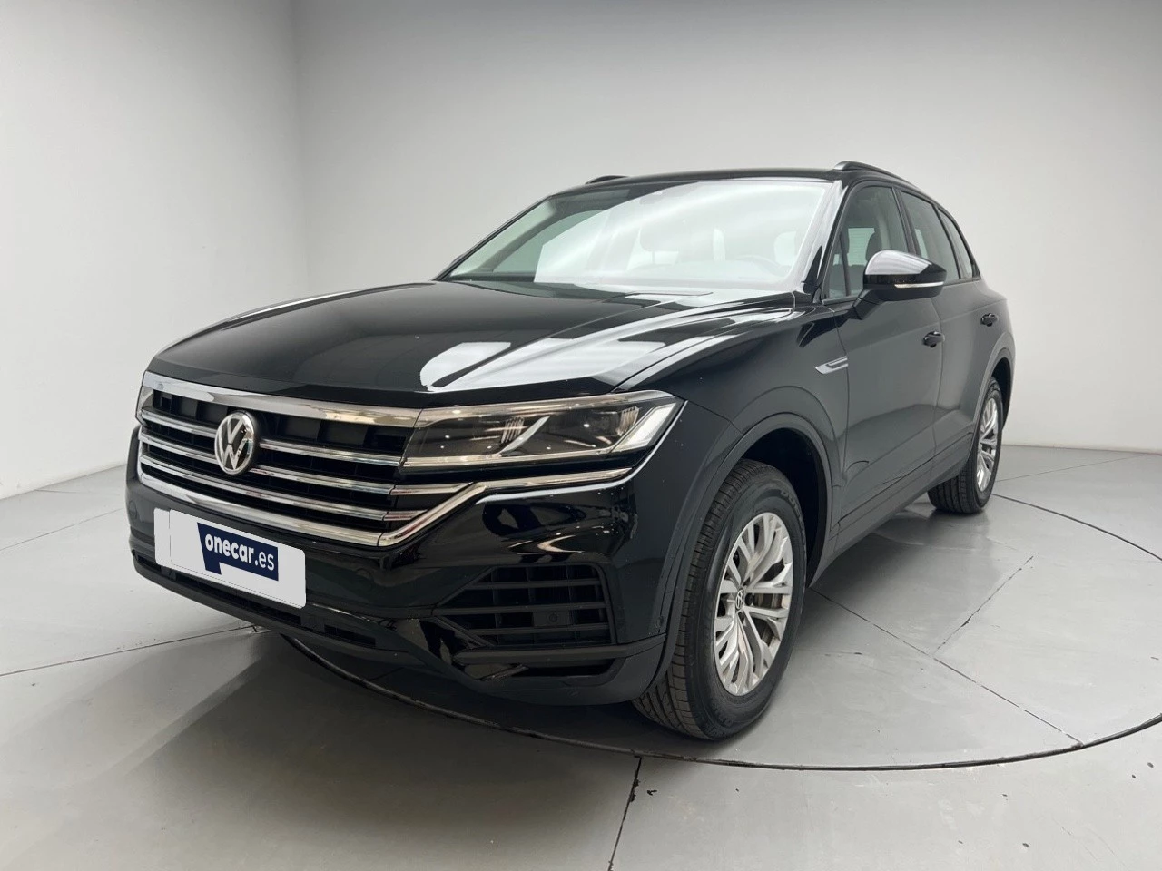 vehicle-main-image