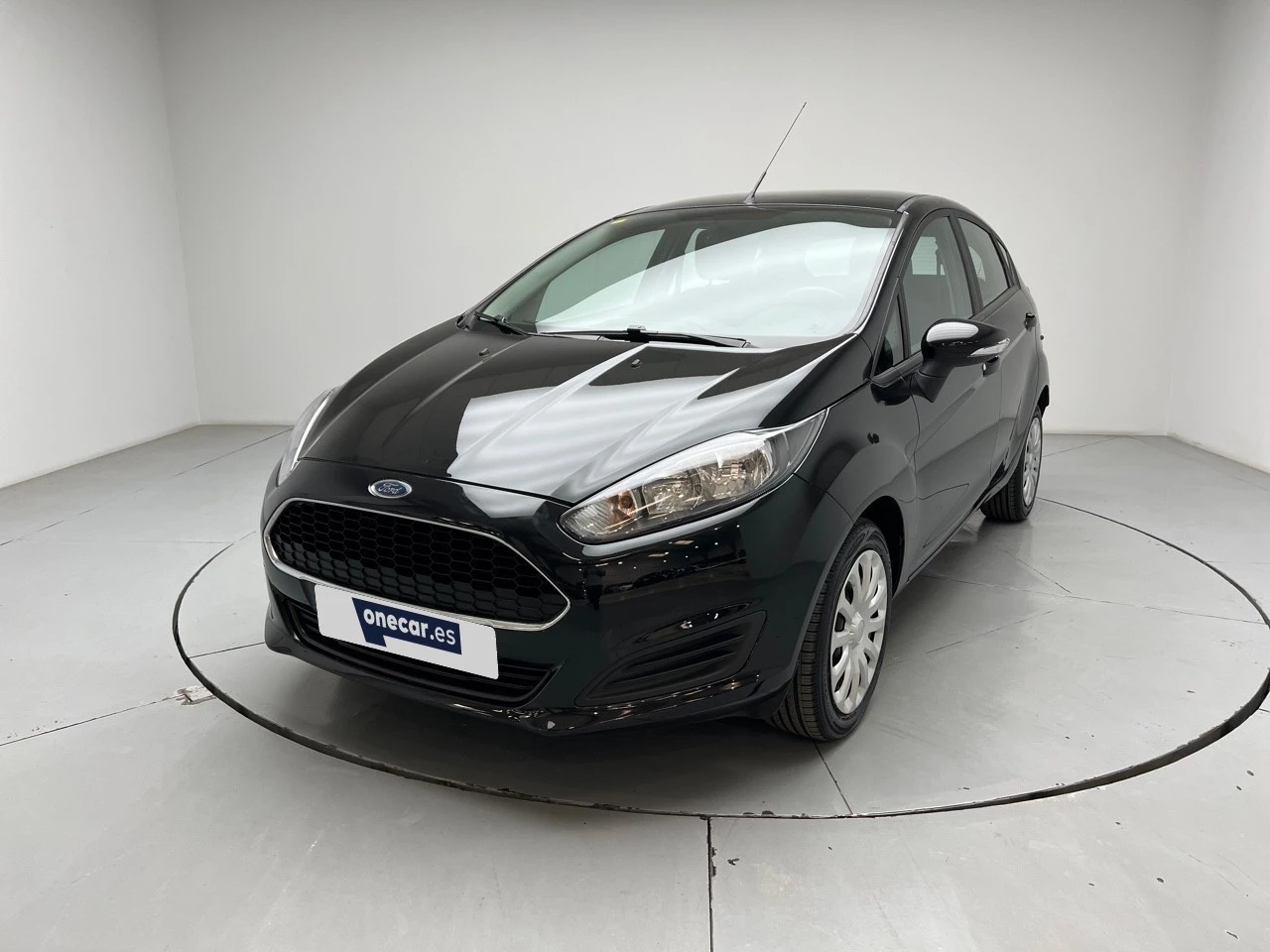 vehicle-main-image