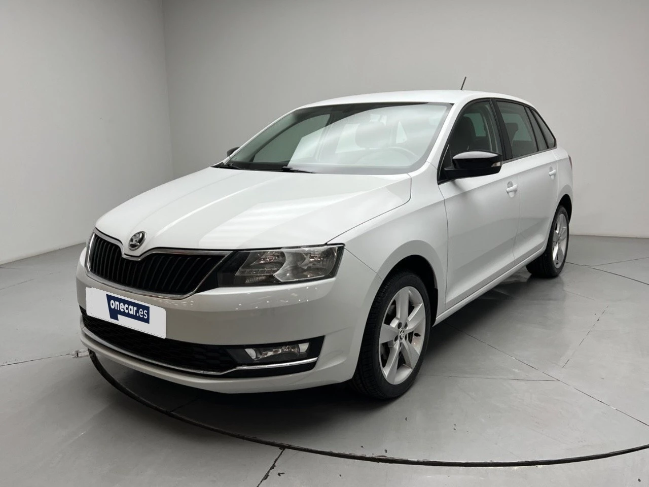vehicle-main-image